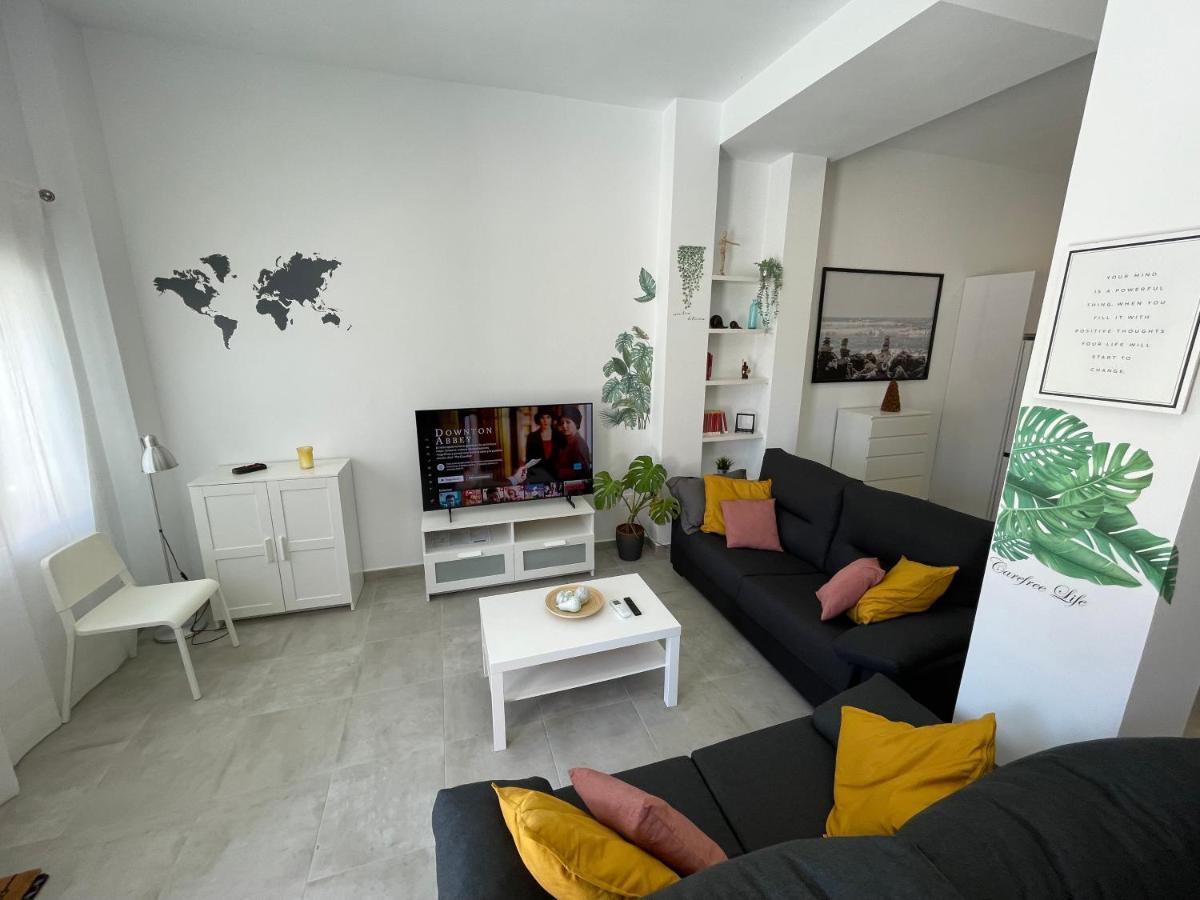 Los Llanos  Precioso Y Amplio Apartamento En Torrox Costa מראה חיצוני תמונה